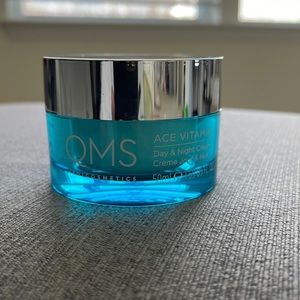 QMS Medicosmetics ACE VITAMIN Day and night cream
